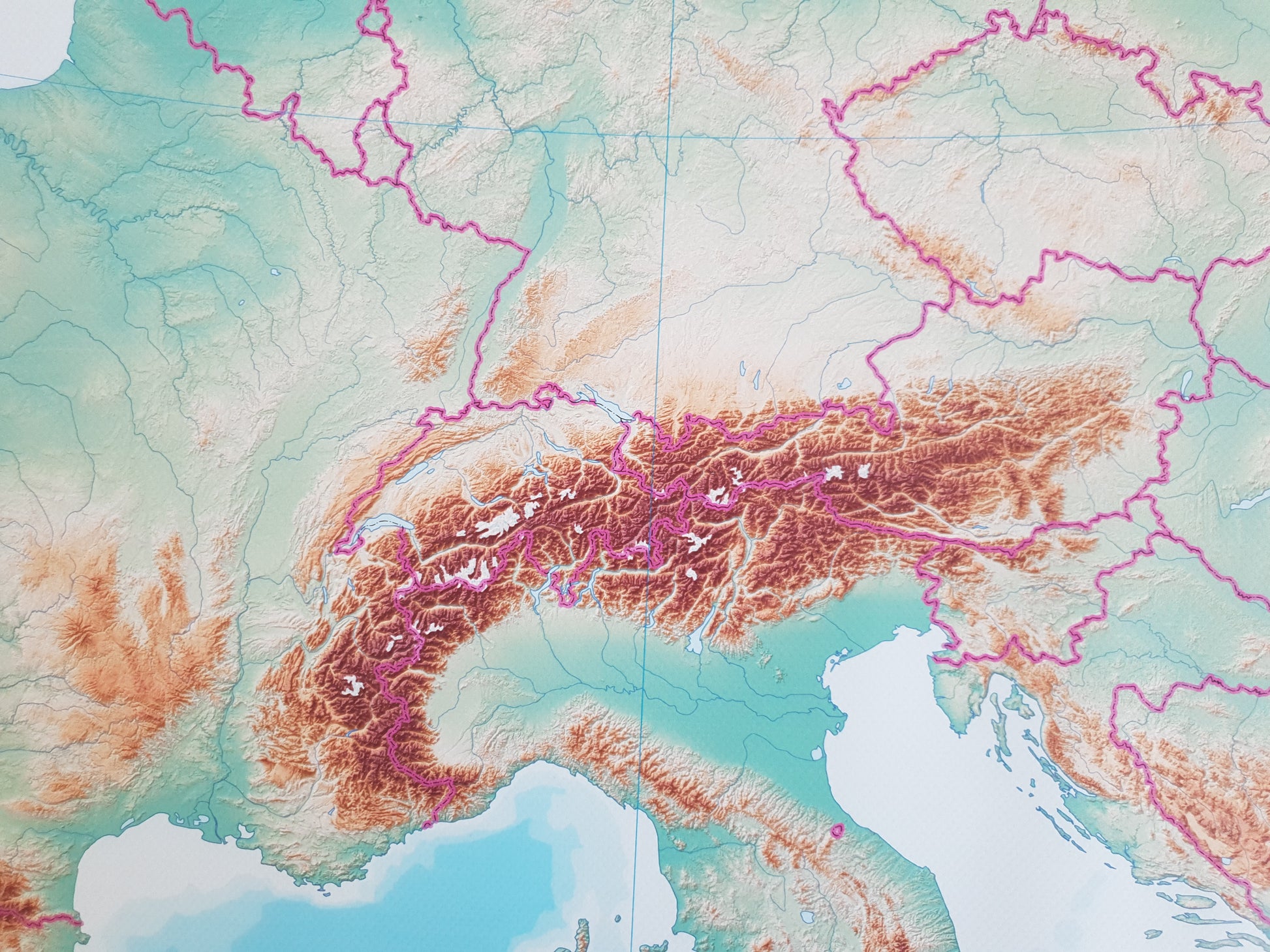 Europe map supporting active learning in geography lessons