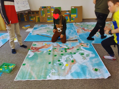 interactive learning with a large Europe map