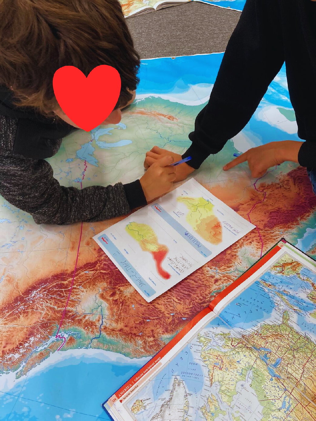 North America map supporting active learning in geography lessons