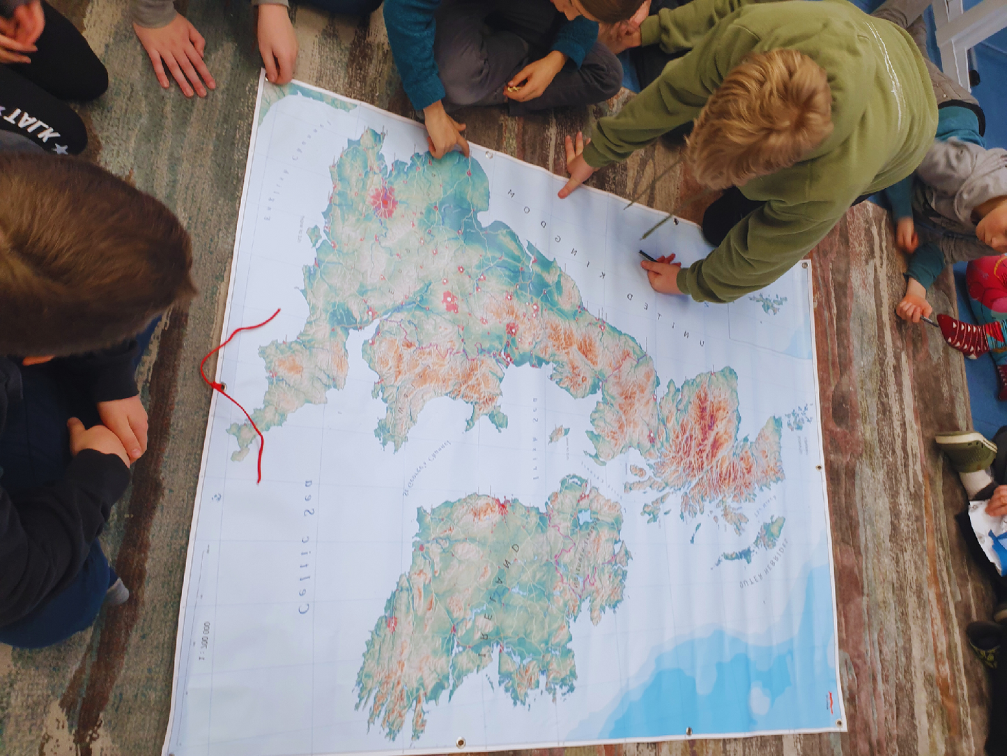 physical map of the British Isles showing terrain and relief